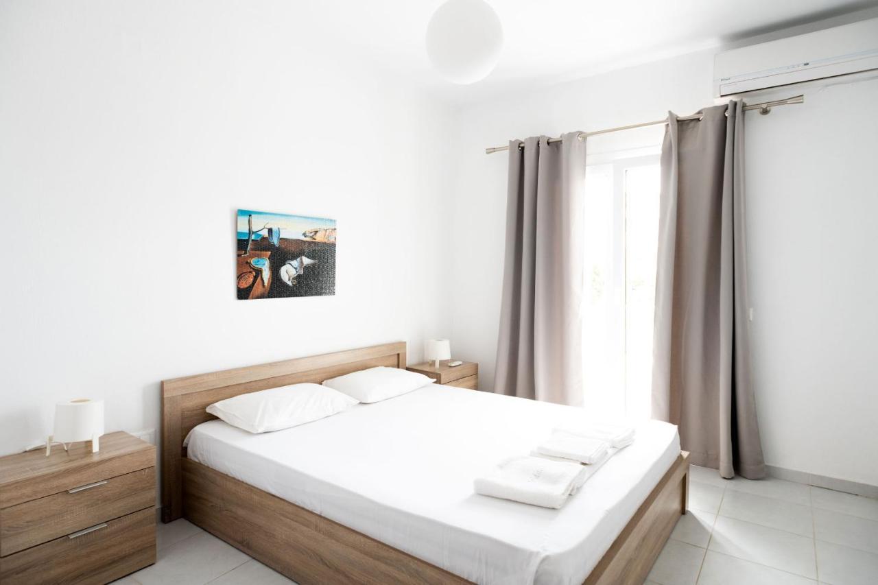 Iridanos Apartments สเกียธอสทาวน์ ภายนอก รูปภาพ